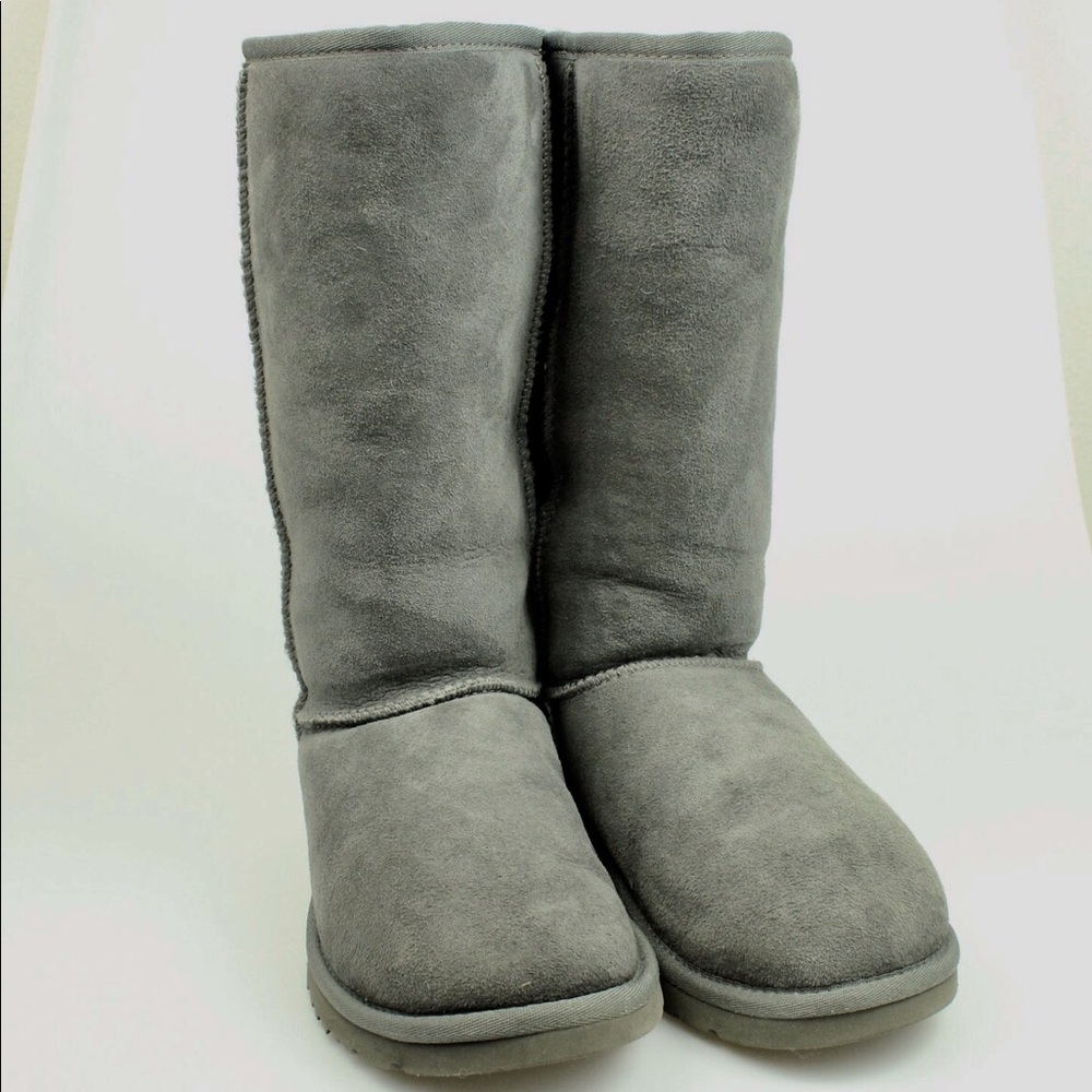 UGG Gray Winter Boots - Picture 2 of 8